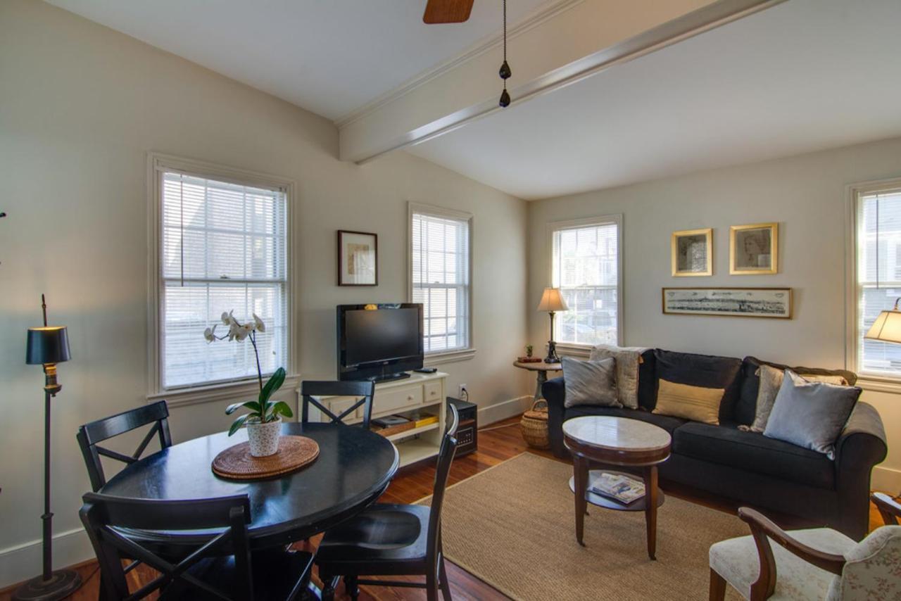 4 Bee St Villa Charleston Bagian luar foto